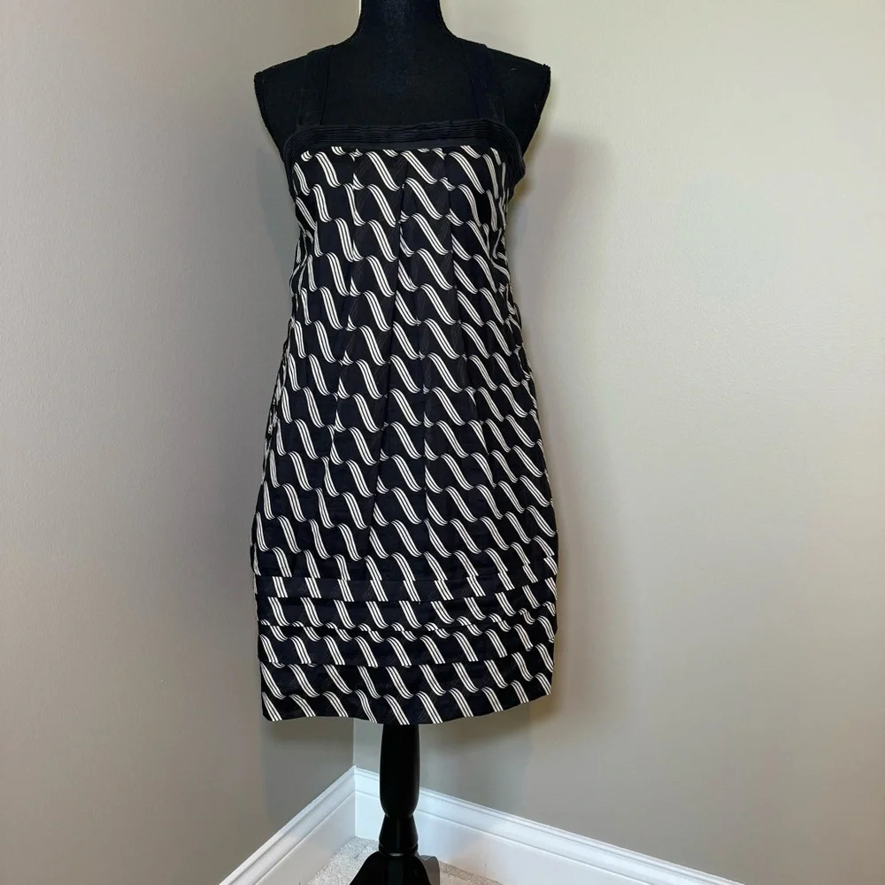 Anthropologie Maeve 100%‎ linen abstract a-line dress with pockets and side zip